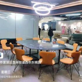 西安沉浸式劇本殺HOLA推理館桌椅沙發定制家具交貨